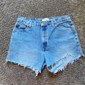 Vintage GAP High Waisted Denim Shorts size 12